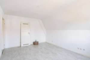 Renovierte 3,5-Zi.-Whg mit Balkon & TG-Stellplatz im Herzen Schwaigerns - 200 m zum Bahnhof – 74193 Schwaigern – Vorschaubild 15