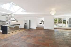 Sofort verfügbar: Haus im Haus in Hartmannshofen – 348 m² Wohnfläche, 500 m² Privatgarten – Schmid-Ballauf-Weg 3, 80997 Allach, München – Vorschaubild 6