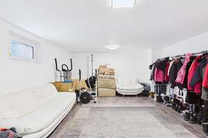 Modernes, lichtdurchflutetes Einfamilienhaus mit Doppelgarage, IN-Südost – Die vollständige Adresse der Immobilie erhältst du vom Anbieter., 85053 Südost, Ingolstadt – Vorschaubild 16
