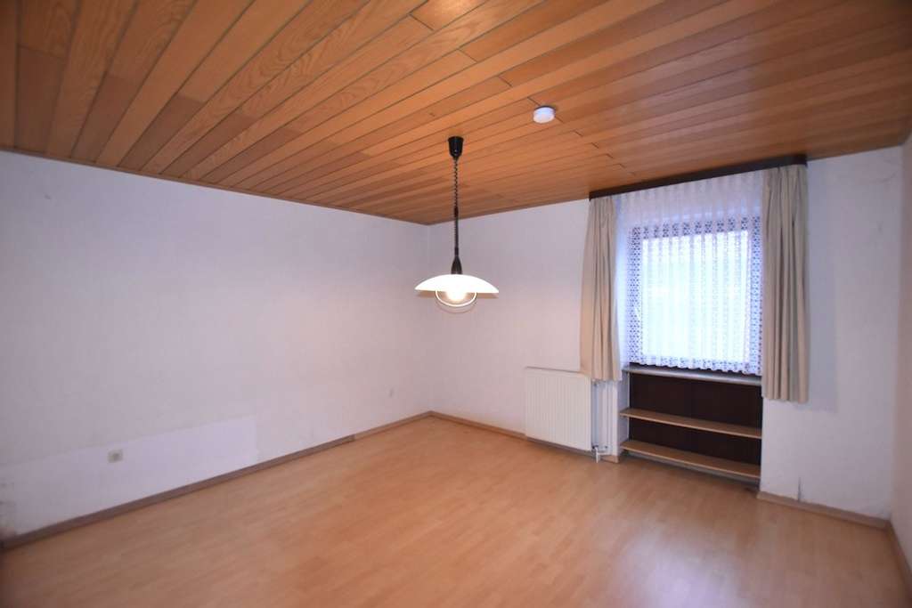 Immobilie in Jever - Solides Haus in begehrter Wohnlage von Jever - Bild 4