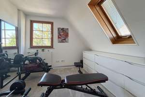 Ein Zuhause zum Verlieben: Gemütliches Einfamilienhaus mit schönem Garten  – Die vollständige Adresse der Immobilie erhältst du vom Anbieter., 71282 Hemmingen – Vorschaubild 8
