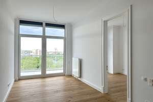 MA - WOHLGELEGEN 

Sanierte 2 ZKB Wohnung mit Balkon & Fitnessstudio