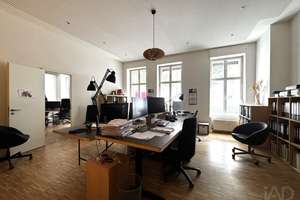 Arbeiten und Wohnen: 164 m² repräsentativer Altbau mit genehmigter Gewerbenutzung im Prenzlauer Berg – Die vollständige Adresse der Immobilie erhältst du vom Anbieter., 10439 Prenzlauer Berg, Berlin – Vorschaubild 3
