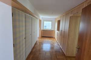 Freistehendes Einfamilienhaus am Eichenhain in Stuttgart-Riedenberg – Die vollständige Adresse der Immobilie erhältst du vom Anbieter., 70619 Riedenberg, Stuttgart – Vorschaubild 7