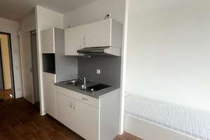 Property thumbnail 2