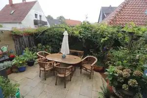 Umfangreich saniertes Haus mit 3 Wohneinheiten – Oldenburg (Oldenburg) – Vorschaubild 15