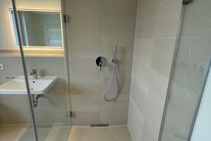 Exklusive 2-Zimmer-Neubau-Penthousewohnung mit großer Dachterrasse in Eimsbüttel  zu vermieten – Brunckhorstweg 1, 22525 Stellingen, Hamburg – Vorschaubild 32