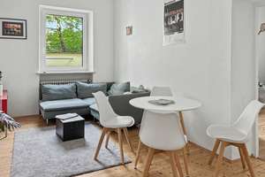 Einzigartige 4-Zimmer-Erdgeschosswohnung in München-Neuhausen – Die vollständige Adresse der Immobilie erhältst du vom Anbieter., 80636 Dom Pedro, München – Vorschaubild 2