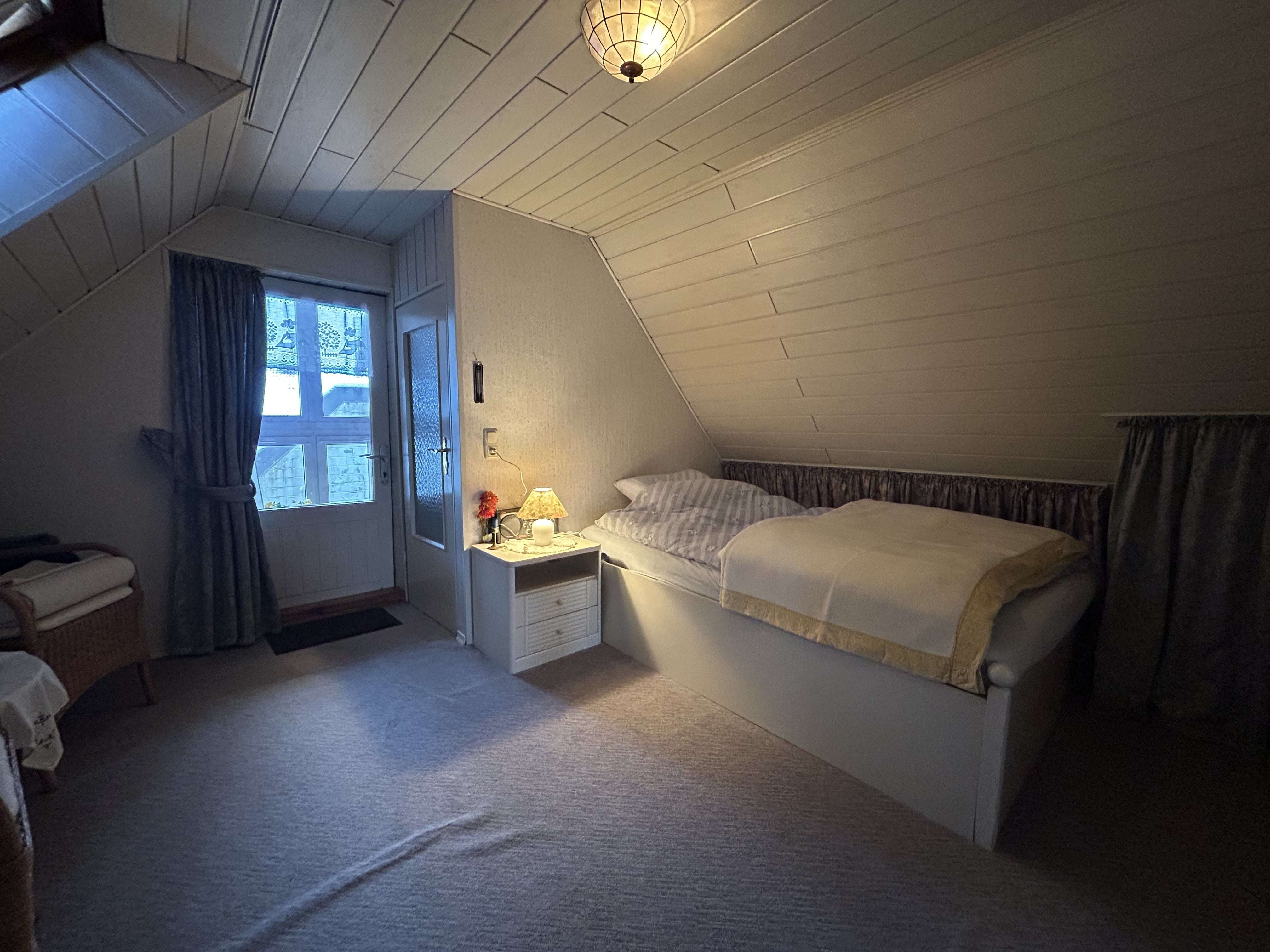 Immobilie in Extertal - Historisches Fachwerkhaus mit zusätzlicher Wohneinheit im Herzen von Bösingfeld - Bild 1