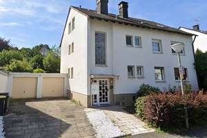 Mehrfamilienhaus mit drei Wohneinheiten und Garten in ruhiger Wohnlage von Dortmund-Loh