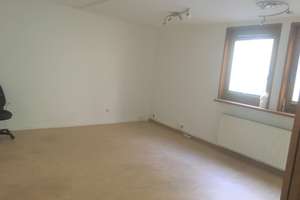 Gepflegte helle Wohnung mit drei Zimmern und EBK in Bamberg nähe Bahnhof – Kunigundenruhstrasse 12, 96050 Gärtnerstadt, Bamberg – Vorschaubild 5