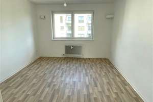 Helle 3-Zimmer-Wohnung mit PVC-Boden in Wolfsburg – Bromer Straße 4, 38448 Vorsfelde, Wolfsburg – Vorschaubild 7