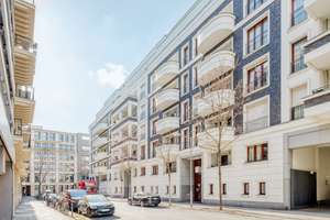 Modernes City-Apartment mit Loggia & Terrasse am Spittelmarkt – Die vollständige Adresse der Immobilie erhältst du vom Anbieter., 10179 Mitte (Ortsteil), Berlin – Vorschaubild 1