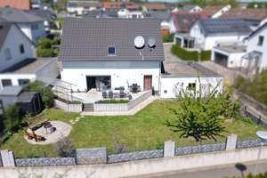 EINFAMILIENHAUS FREISTEHEND / BJ 2016 / DOPPELGARAGE / LINDACH