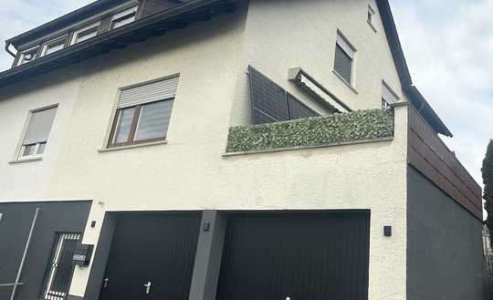 Attraktive DHH mit großer Terrasse, kleinem Garten und Doppelgarage in ruhiger Lage von Riederich