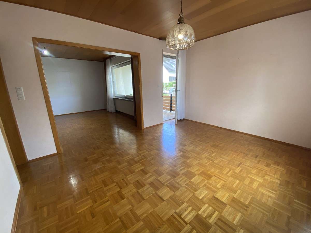 Immobilie in Weiler bei Bingen - Endlich Platz für alle - Großzügiges Ein- bis Zweifamilienhaus in Weiler - Bild 1