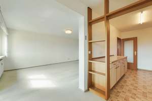 Attraktive 3,5-Zimmer-Wohnung mit Südbalkon & TG-Stellplatz in Mannheim-Feudenheim – Die vollständige Adresse der Immobilie erhältst du vom Anbieter., 68259 Feudenheim, Mannheim – Vorschaubild 3