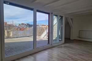 Geschmackvolle 4-Zimmer-Wohnung mit großer Dachterrasse Mannheim – Langstraße 73, 68196 Mannheim – Vorschaubild 1