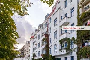 IMMOBERLIN.DE - Spitzenlage! Schöne Altbauwohnung mit ruhiger Südwestloggia – Die vollständige Adresse der Immobilie erhältst du vom Anbieter., 10997 Kreuzberg, Berlin – Vorschaubild 2