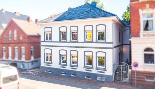 Bild von Großzügige Stadtvilla am Emder Stadtkern – Perfekt für Familien, Mehrgenerationen oder Investoren