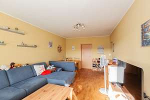 Schicke, solide ETW mit moderner Ausstattung und überdachtem Balkon mit Markise und Blick ins Grüne – Die vollständige Adresse der Immobilie erhältst du vom Anbieter., 47803 Benrad-Nord, Krefeld – Vorschaubild 2