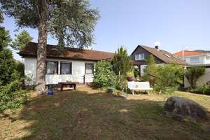 BUNGALOW ... wohnen auf einer EBENE.. RESERVIERT – Die vollständige Adresse der Immobilie erhältst du vom Anbieter., 64342 Seeheim-Jugenheim – Vorschaubild 1