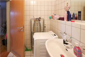 +++ Zentrale Lage! - 1-Zi-Apartment mit Parkett und Balkon +++ – Die vollständige Adresse der Immobilie erhältst du vom Anbieter., 1307 Johannstadt-Süd, Dresden – Vorschaubild 9