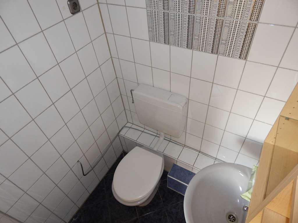 Immobilie in Monheim am Rhein - ***klein....fein...Mein....Schmuckstück für Singel oder Paare!*** - Bild 4