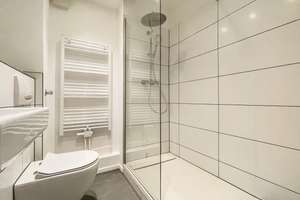 Einziehen & wohlfühlen: Frisch sanierte 2-Zimmer-Wohnung in der Ubbenstraße – Ubbenstraße 16, 30159 Mitte (Ortsteil), Hannover – Vorschaubild 3