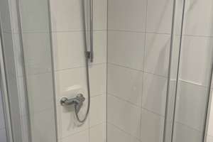 Komplett sanierte 2-Zimmer-Wohnung mit 2 Balkonen und Duschbad – Gutenbergstrasse 38, 47803 Kempener Feld/Baackeshof, Krefeld – Vorschaubild 9