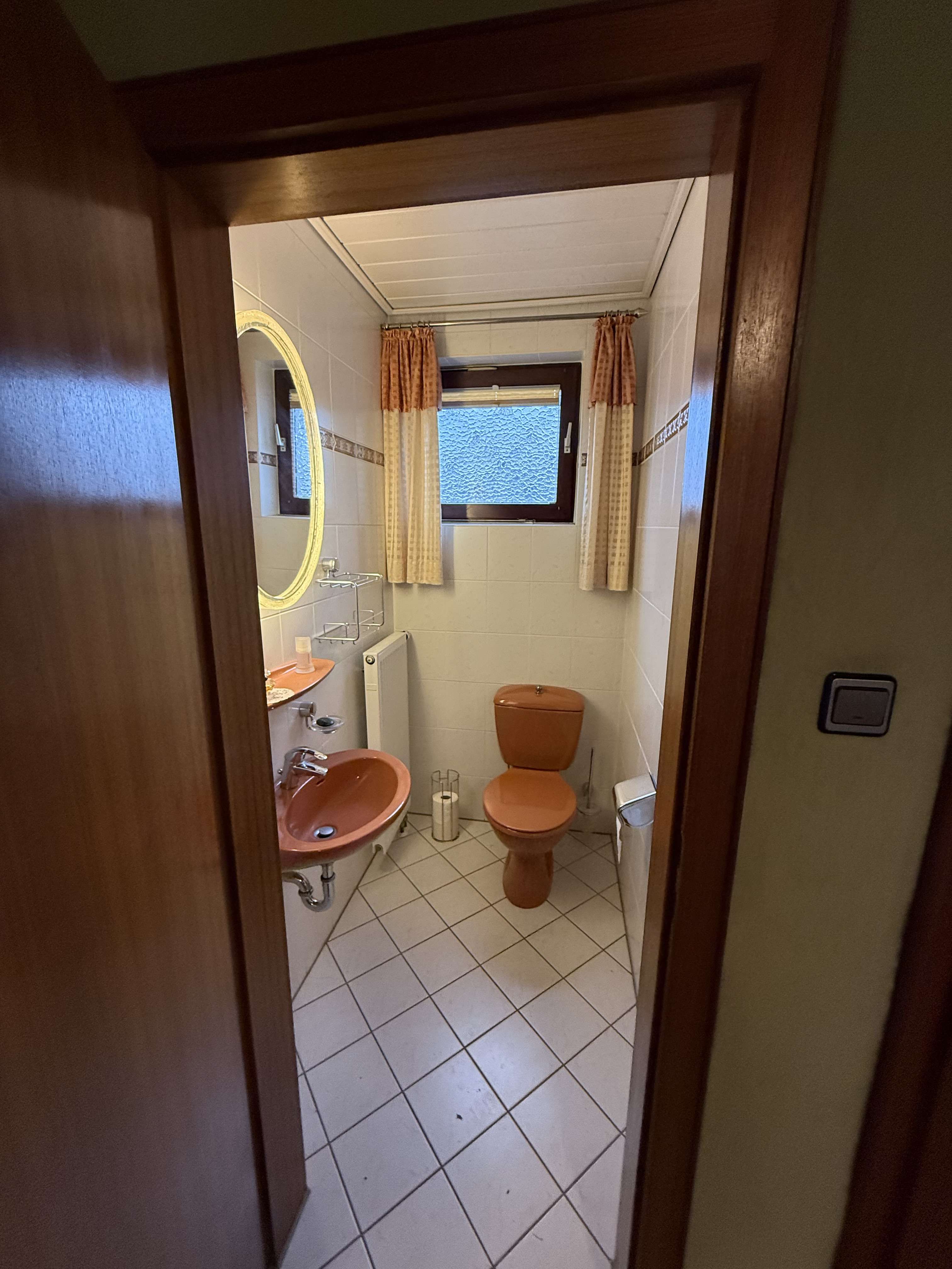 Immobilie in Langenhagen - Attraktives Reihenmittelhaus in begehrter Wohnlage- ideal für Familien - Bild 0