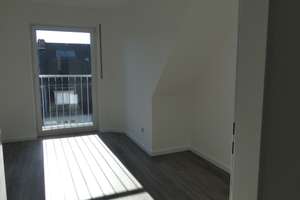 Renovierte ruhige 4-Zi. Maisonette-Whg. mit Südbalkon & Domblick mitten in Dellbrück – Kemperbachstraße 51, 51069 Dellbrück, Köln – Vorschaubild 17