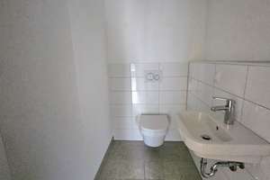 Tolle 3 Zimmer - Wohnung mit Terrasse, Parkett und hochwertiges Badezimmer – Bremer Straße 22, 44135 Kaiserbrunnen, Dortmund – Vorschaubild 8