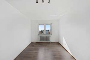 Wohnhaus mit Potenzial: zwei Doppelhaushälften in Münsingen – Die vollständige Adresse der Immobilie erhältst du vom Anbieter., 72525 Münsingen – Vorschaubild 19