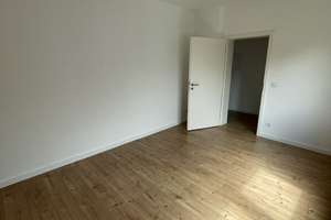 Ab 01.09.26 frei! Sehr zentrale, renovierte 2 Zimmer Wohnung mit Einbauküche – Pfarrstraße 16, 46236 Stadtmitte, Bottrop – Vorschaubild 8