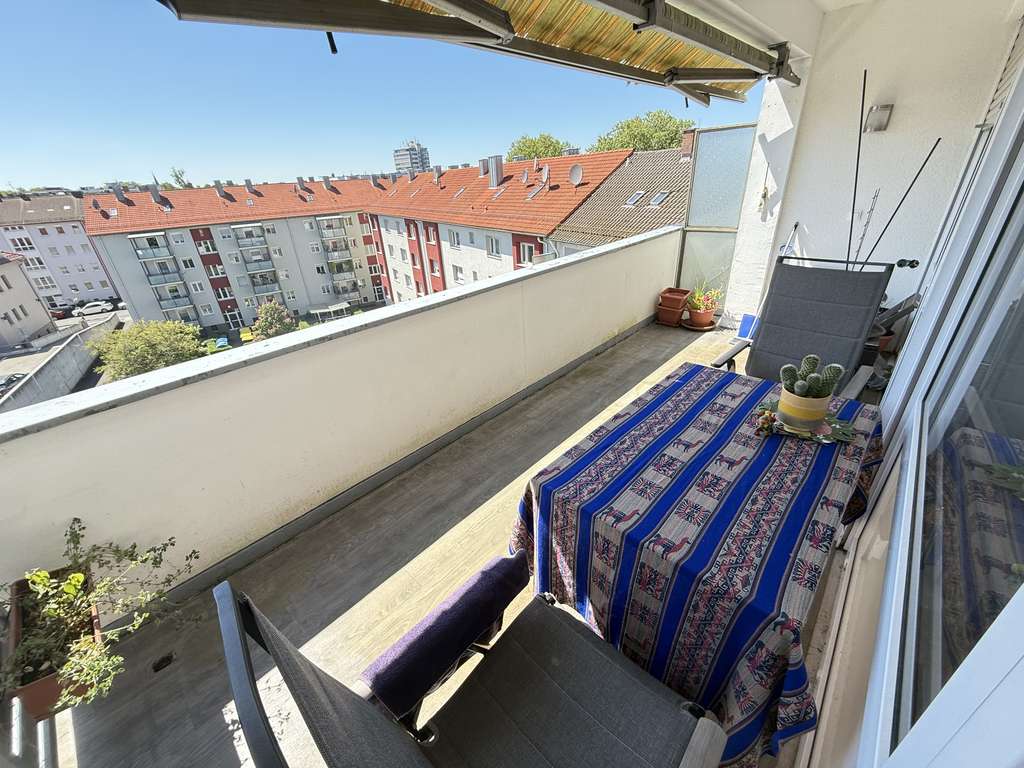  4-Raum-Wohnung mit EBK in Aschaffenburg