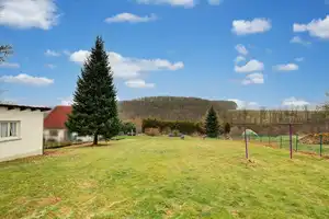 Geräumiges Wohnhaus (ehem. Bauernhaus) mit hübschem Gartengrundstück und Blick auf Wiesen und Felder – Altenkirchen (Westerwald) (Kreis) – Vorschaubild 4