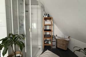 EINFAMILIENWOHNHAUS 
MIT GARAGE IN HOPFACH
VOLLSTÄNDIG RENOVIERT – Die vollständige Adresse der Immobilie erhältst du vom Anbieter., 74549 Wolpertshausen – Vorschaubild 27