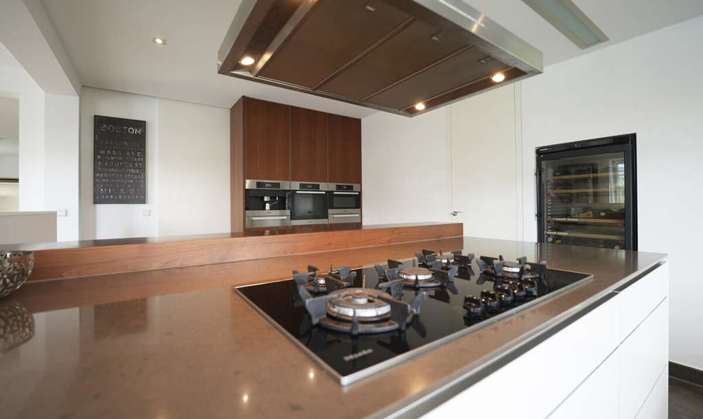 Immobilie in Altfraunhofen - Wohnen mit Anspruch: Repräsentatives Einfamilienhaus mit hochwertiger Ausstattung in Altfraunhofen - Bild 3