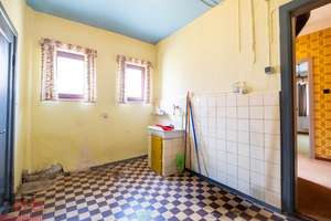 Borgfeld: Freistehendes Haus auf sonnigem Grundstück – stark sanierungsbedürftig – Die vollständige Adresse der Immobilie erhältst du vom Anbieter., 28357 Borgfeld, Bremen – Vorschaubild 7
