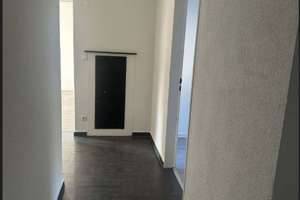 Charmante 3 Zimmer-Etagenwohnung mit Balkon, Garage und Außenstellplatz - sofort bezugsfrei! – Die vollständige Adresse der Immobilie erhältst du vom Anbieter., 71034 Böblingen – Vorschaubild 4