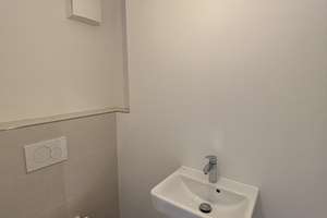Hochwertige 4,5-Zimmer-Maisonettewohnung mit moderner Ausstattung in Hamburg-Eidelstedt – Pinneberger Chaussee 33a, 22523 Eidelstedt, Hamburg – Vorschaubild 10