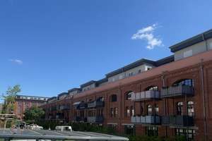 Ruhiges Wohnen in königlicher Umgebung.