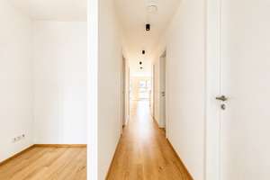 ERSTBEZUG! Exklusive 2,5-Zimmer-Maisonettewohnung mit Townhouse-Feeling – Die vollständige Adresse der Immobilie erhältst du vom Anbieter., 81241 Pasing, München – Vorschaubild 5