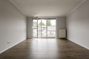 Einzugsbereit! Neuwertige 3,5-Raum-Dachgeschosswohnung mit Balkon und TG-Stellplatz in Frohnhausen – Die vollständige Adresse der Immobilie erhältst du vom Anbieter., 45145 Frohnhausen, Essen – Vorschaubild 12