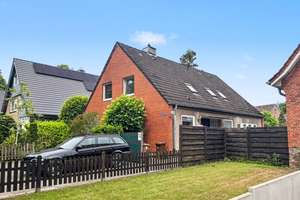 Vermietetes Zweifamilienhaus in gesuchter Wohnlage von Lübeck St. Gertrud – Die vollständige Adresse der Immobilie erhältst du vom Anbieter., 23566 Sankt Gertrud, Lübeck – Vorschaubild 4