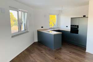 Exklusives Wohnen über den Dächern: 19 m² Süd-Dachterrasse in Rahlstedt – Bruhnsallee 12, 22143 Rahlstedt, Hamburg – Vorschaubild 6