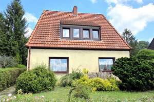 0 % Käuferprovision! Kleines Einfamilienhaus mit großem Grundstück am Grollander Ochtumdeich! – Die vollständige Adresse der Immobilie erhältst du vom Anbieter., 28259 Grolland, Bremen – Vorschaubild 2