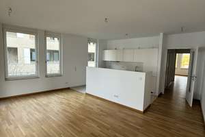 Helle 3-Zimmer Wohnung mit Einbauküche und Balkon am Mauerpark – Lichtburgring 2, 13355 Gesundbrunnen, Berlin – Vorschaubild 2