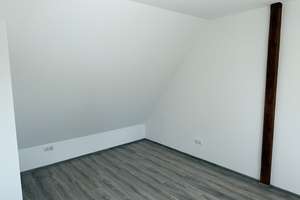 Schöne Dachgeschoß Wohnung in Bo-Ehrenfeld, Nähe Wiesental – Friederikastr. 145, 44789 Südinnenstadt, Bochum – Vorschaubild 15